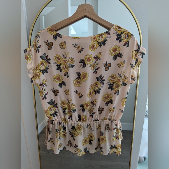 LOFT Pink Floral Blouse XSP - Picture 2 of 4